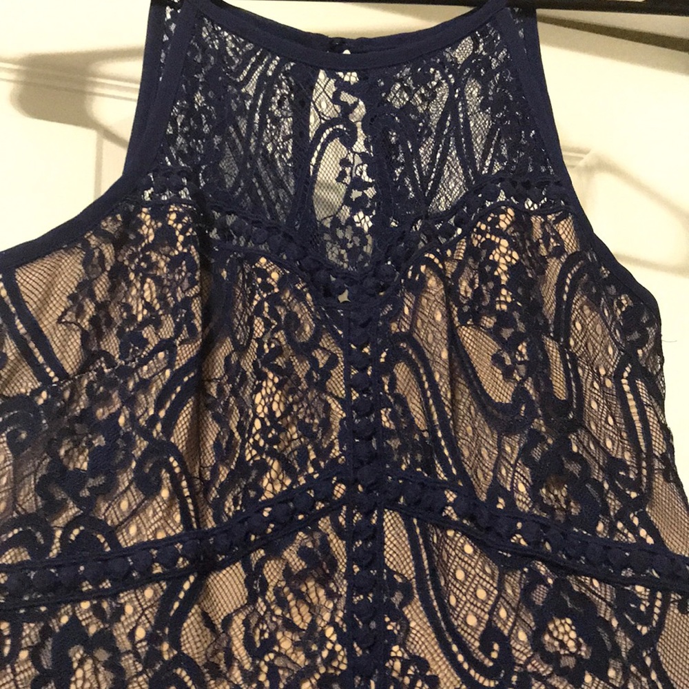Dress - Picture 3 of 5